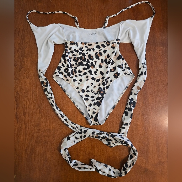 Aerie | Leopard Wrap One Piece Swimsuit | Size XS Long - Picture 10 of 15